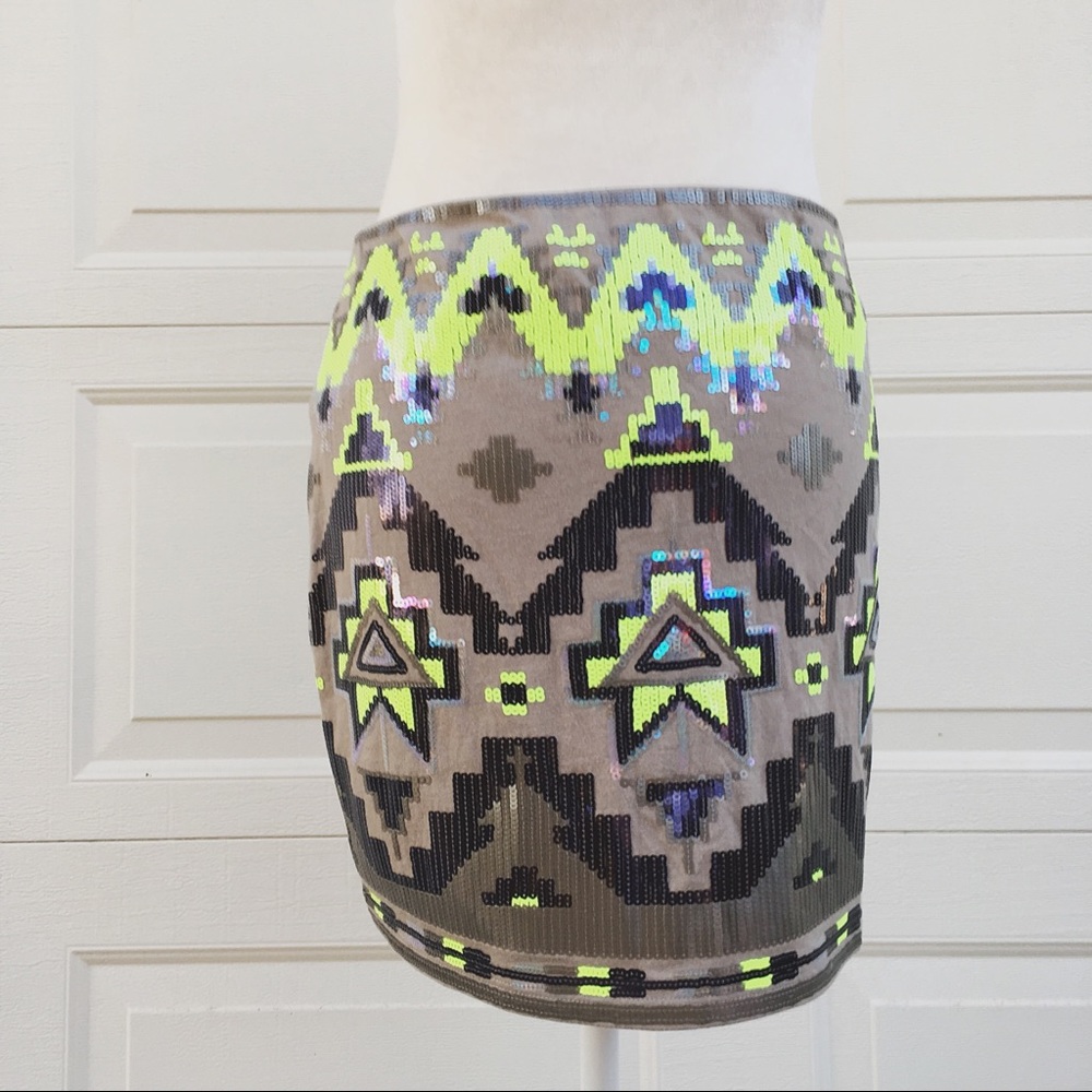 NWT Express Sequin Stretch Mini Skirt